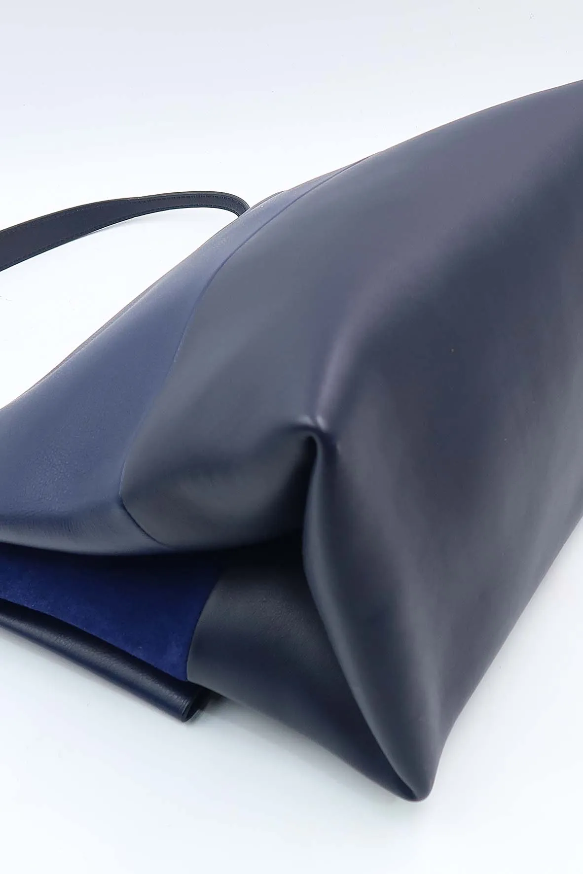 All Soft Shoulder Bag Navy, Black