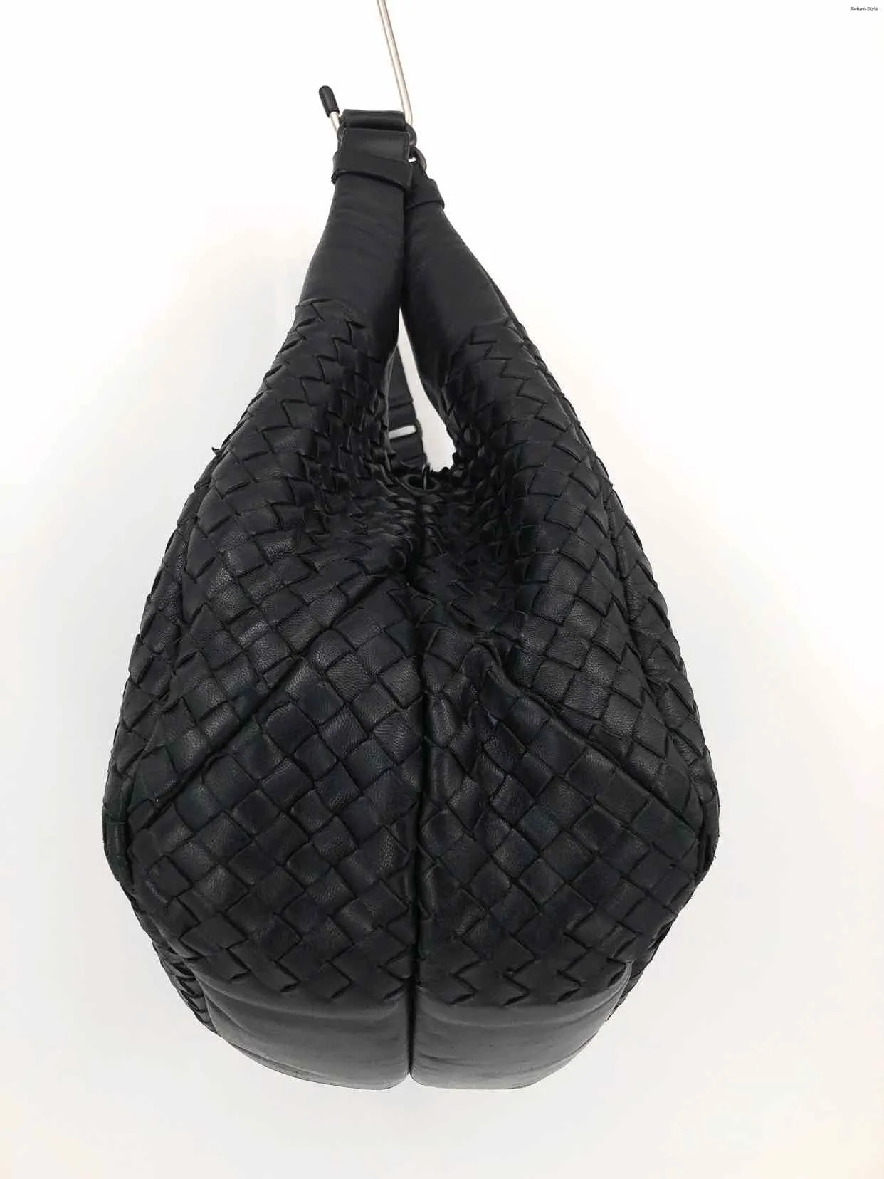 BOTTEGA VENETA Black Leather Intrecciato Woven Hobo Purse