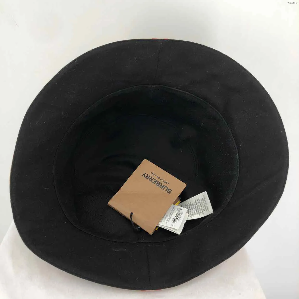 BURBERRY Beige Red Multi Has tag! Plaid Bucket Hat