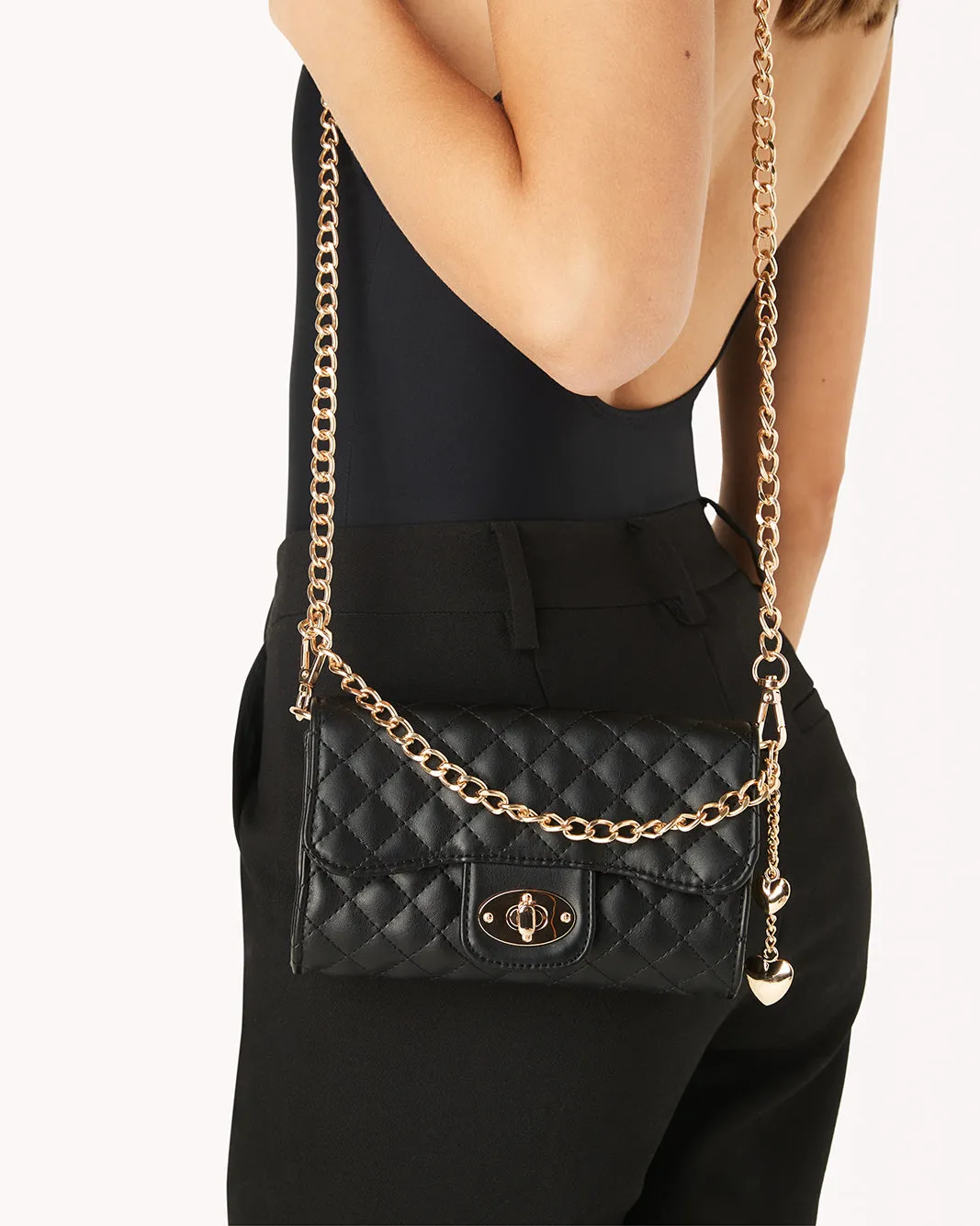 DAYTONA MULTI WEAR BAG - BLACK QUILTED