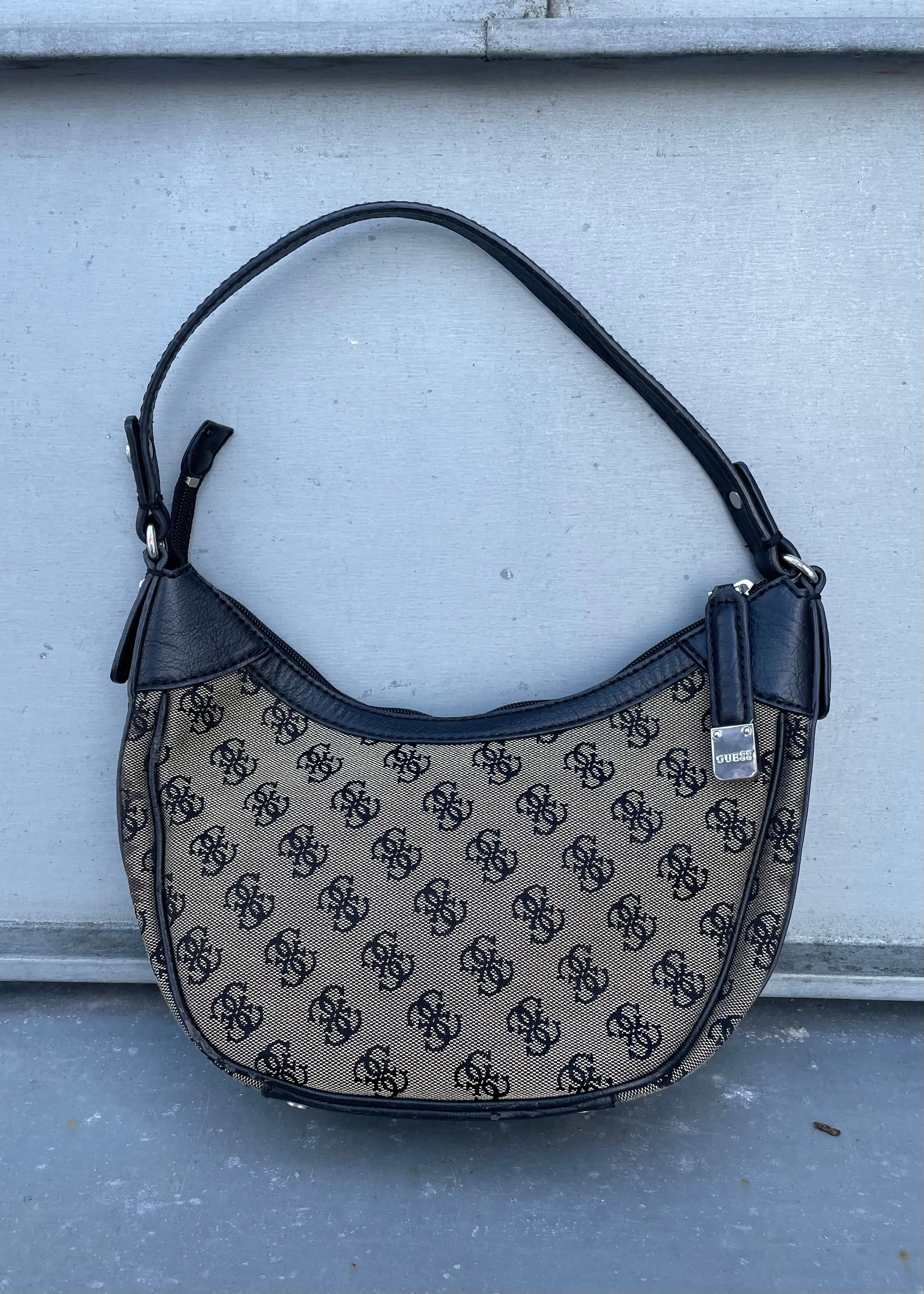 GUESS BAG