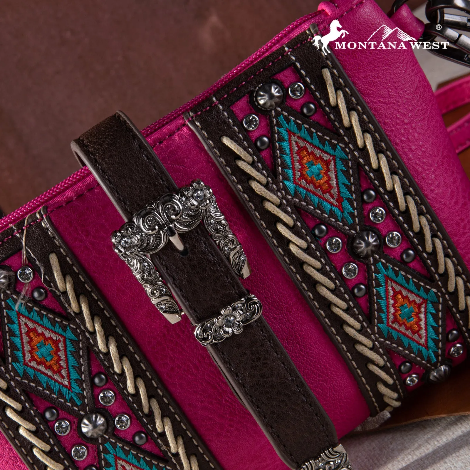 MW1254-181 Montana West Buckle Aztec  Collection Clutch/Crossbody