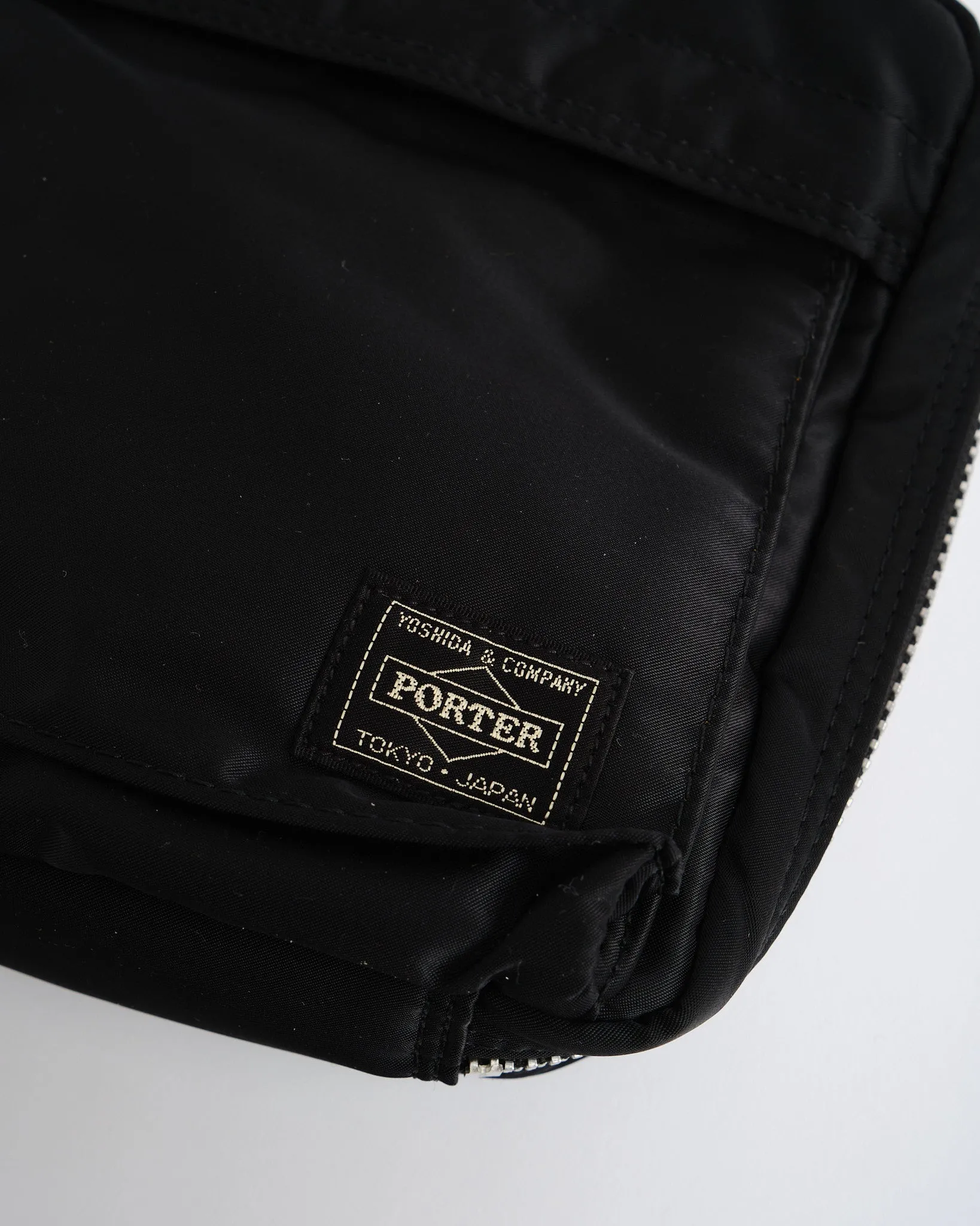 TANKER SHOULDER BAG BLACK